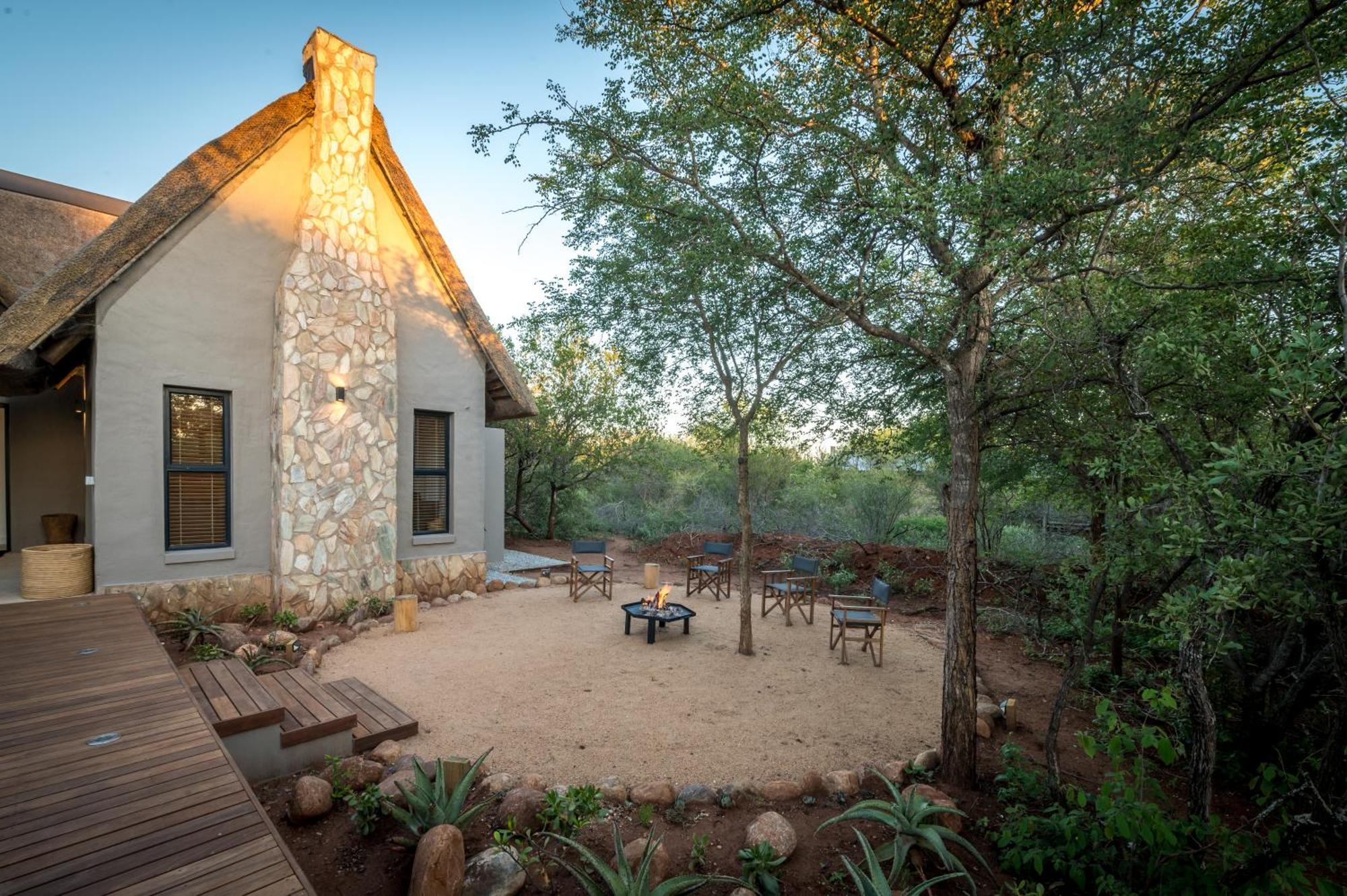 Unembeza Boutique Lodge & Spa Hoedspruit Bagian luar foto